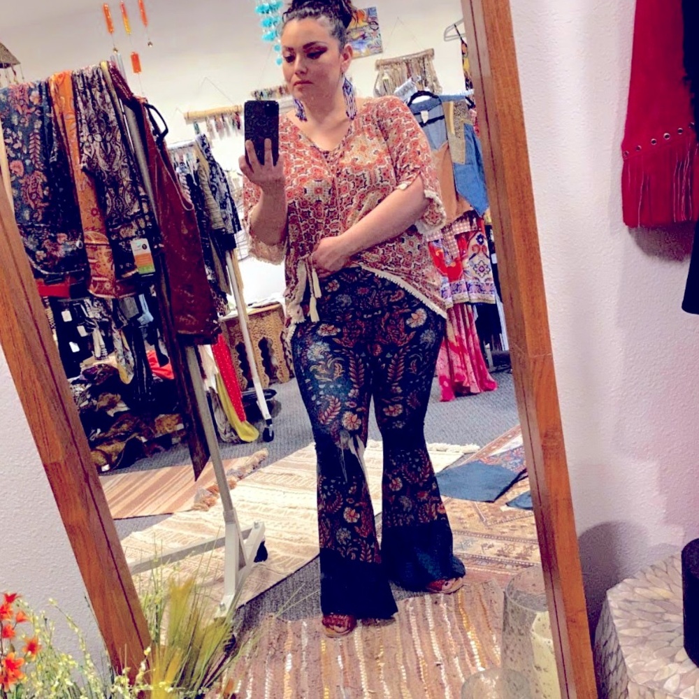 Yoga Democracy bell bottoms sz L